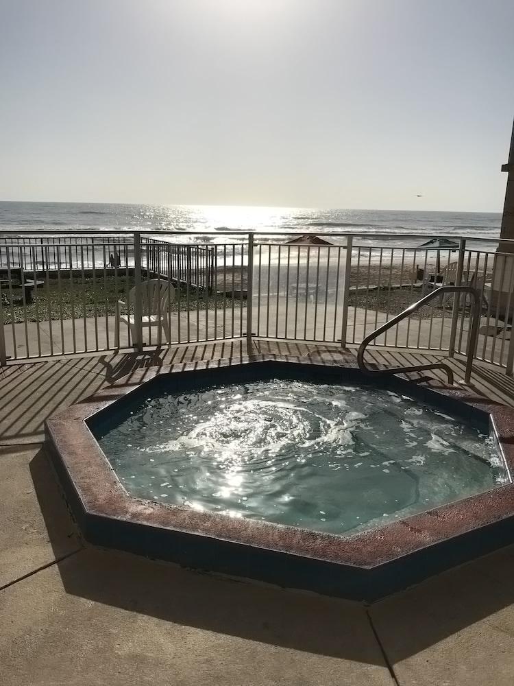 Makai Beach Lodge Ormond Beach Buitenkant foto
