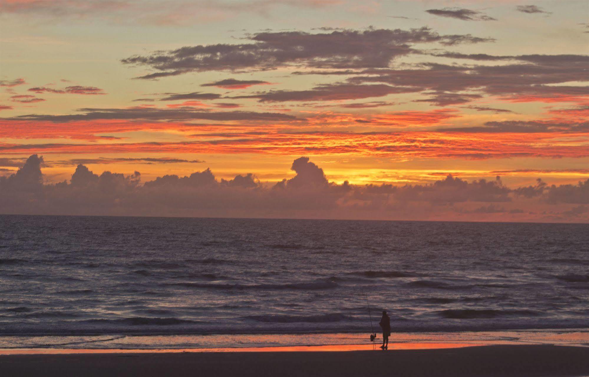 Makai Beach Lodge Ormond Beach Buitenkant foto